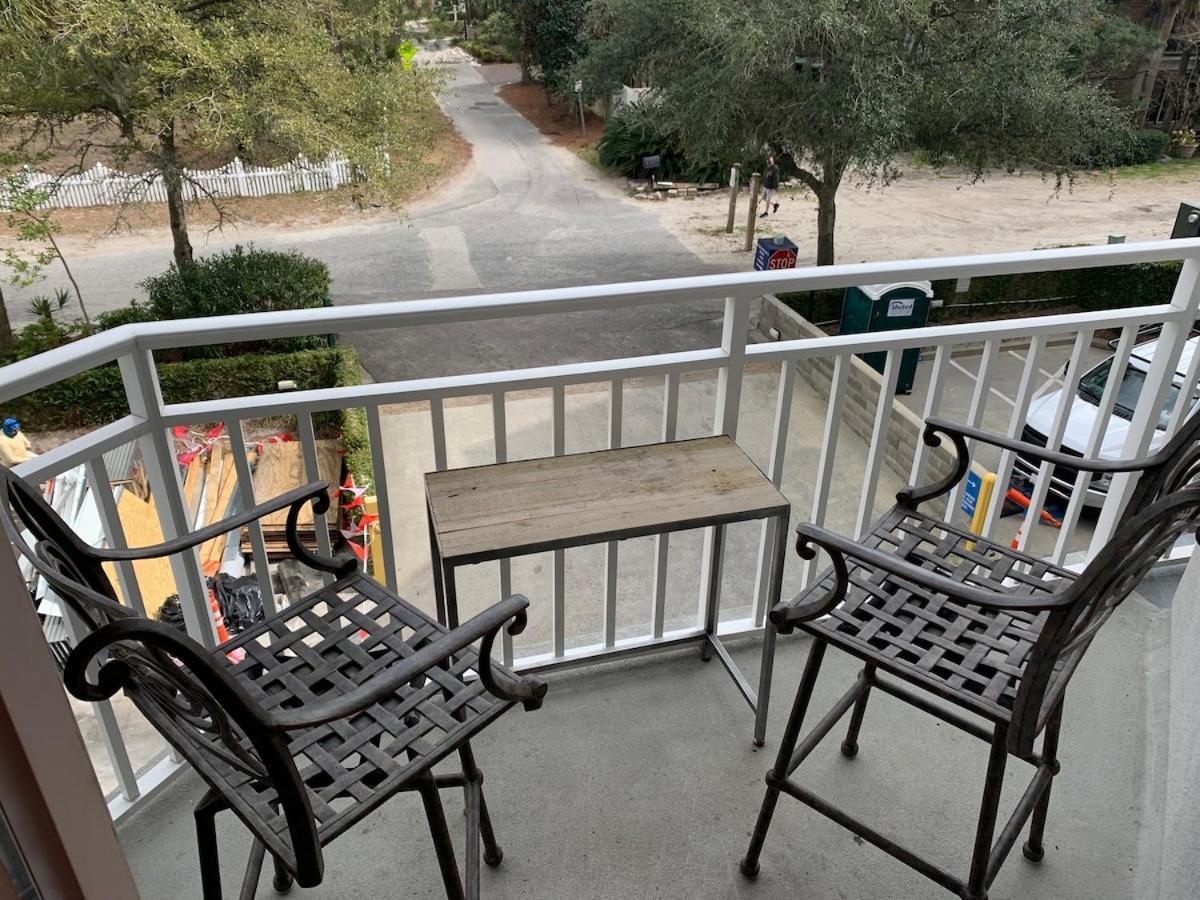 Seacrest Villa Oceanfront Resort 2 Bed 2 Bath Steps To The Beach Hilton Head Island Exterior photo